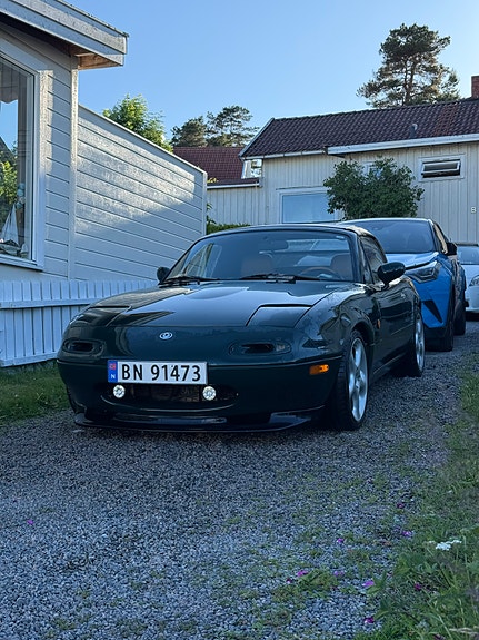Mazda MX-5 12 of 30