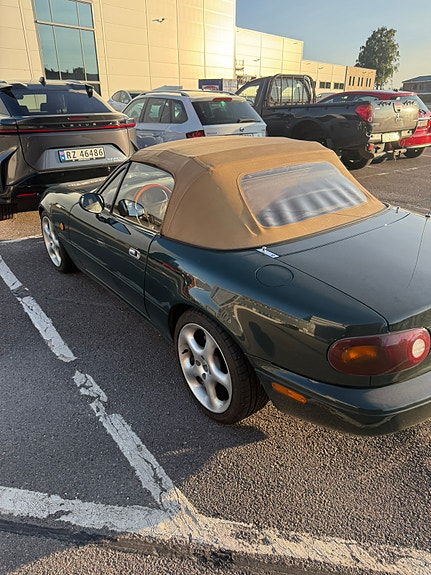 Mazda MX-5 6 of 30