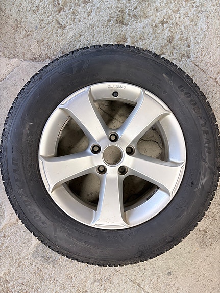Volkswagen Tiguan 8 of 12