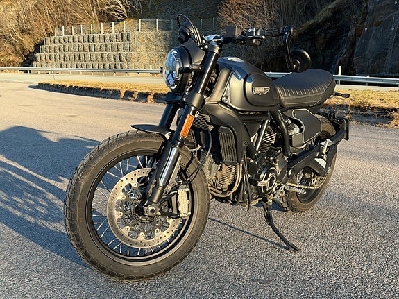 Ducati Scrambler Nightshift 5 of 12