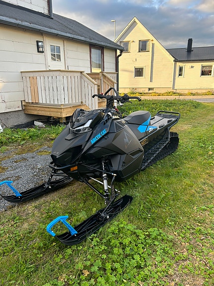 Arctic-cat M 600 Alpha One 3 of 6
