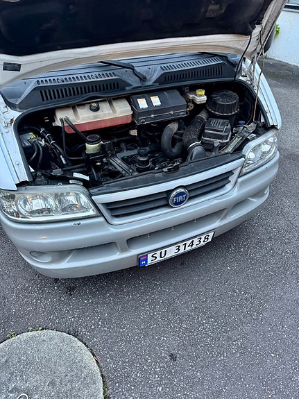Bürstner T-590 18 of 18