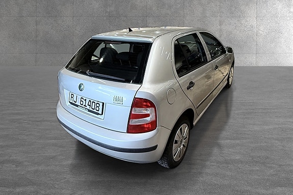 Skoda Fabia 4 of 14