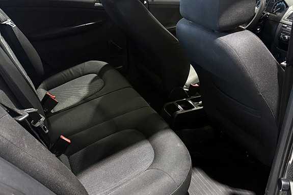 Skoda Fabia 10 of 14