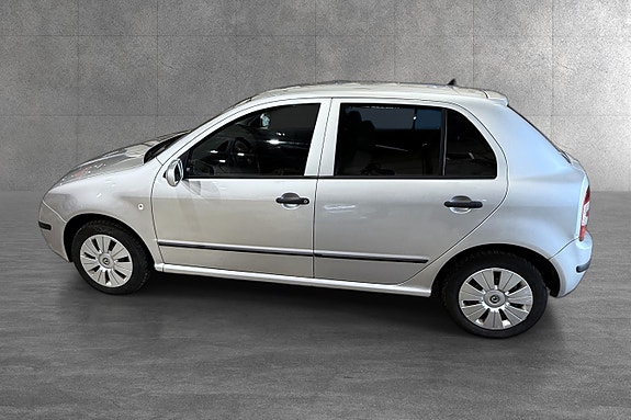 Skoda Fabia 12 of 14