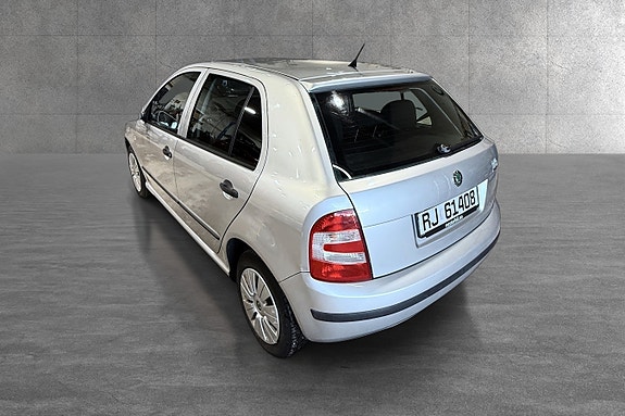 Skoda Fabia 11 of 14