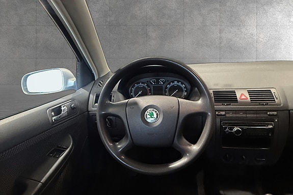 Skoda Fabia 8 of 14