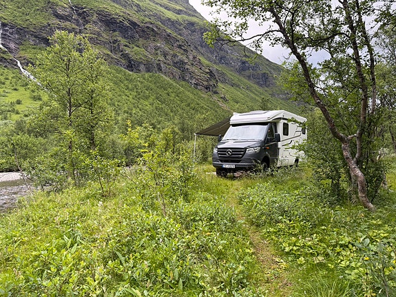 Hymer Delintegrert m/ 4 hjulsdrift 2 of 30