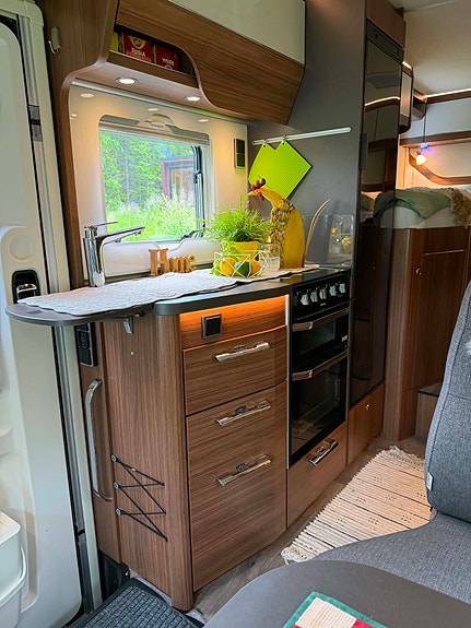Hymer Delintegrert m/ 4 hjulsdrift 17 of 30
