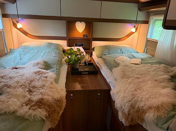 Hymer Delintegrert m/ 4 hjulsdrift 14 of 30