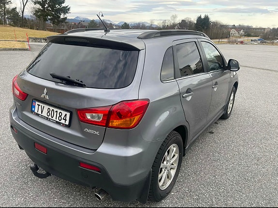 Mitsubishi ASX 6 of 8