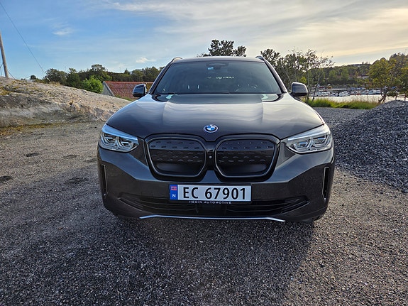 BMW iX3 26 of 29