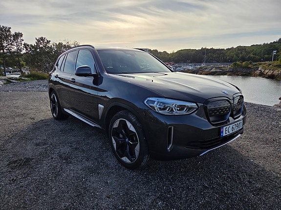 BMW iX3 24 of 29