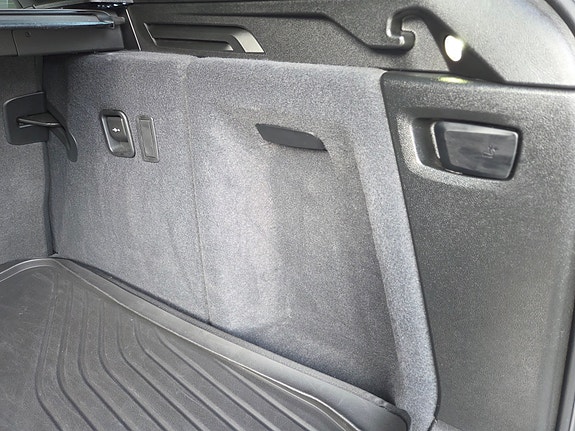 BMW iX3 19 of 29
