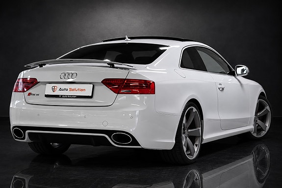 Audi RS5 2 of 30