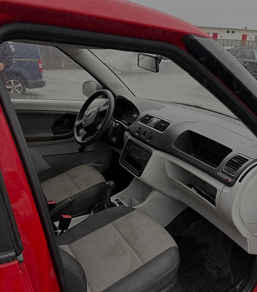 Skoda Fabia 6 of 10