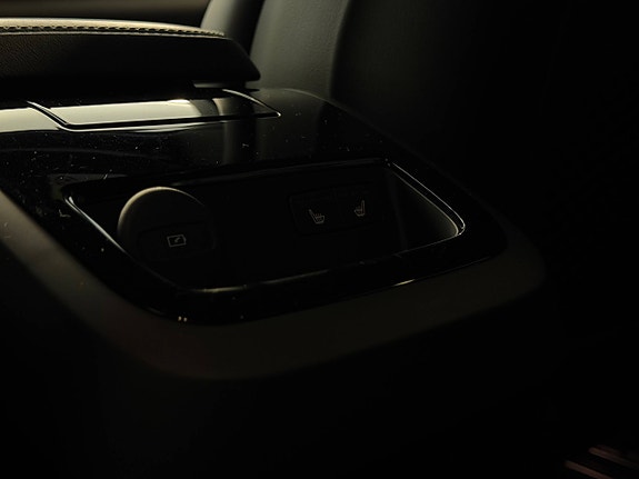 Volvo V90 30 of 30