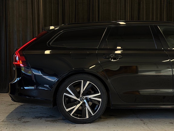 Volvo V90 15 of 30