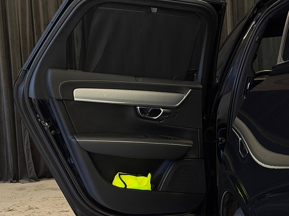 Volvo V90 25 of 30