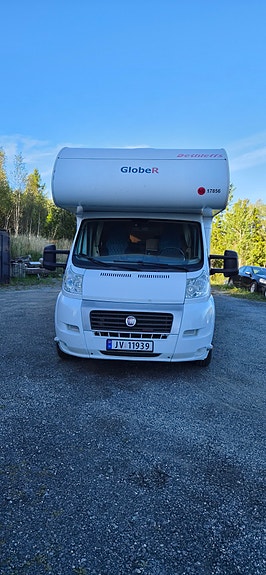 Dethleffs Glode R 2 of 13