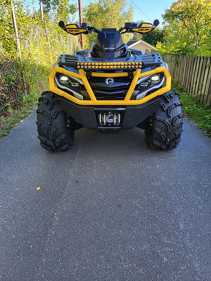 Can-Am Outlander Max XTP 1000 T 16 of 21