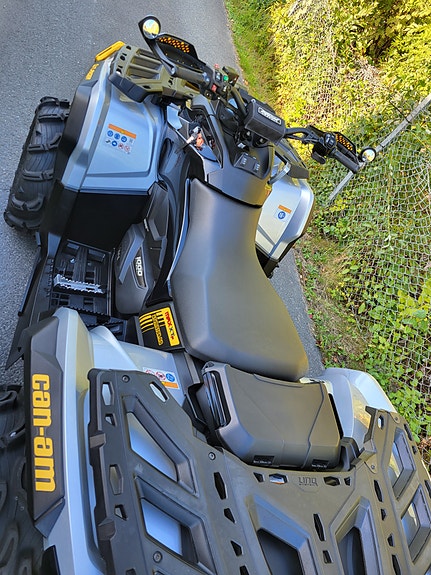 Can-Am Outlander Max XTP 1000 T 8 of 21