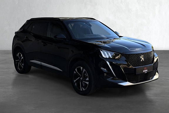 Peugeot e-2008 2 of 16