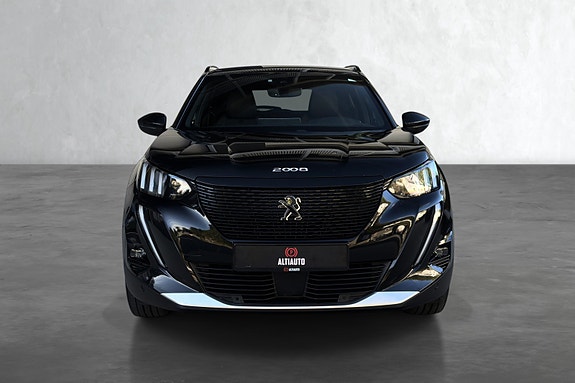 Peugeot e-2008 3 of 16