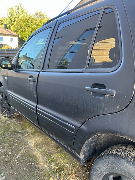 Mercedes-Benz ML270 6 of 10