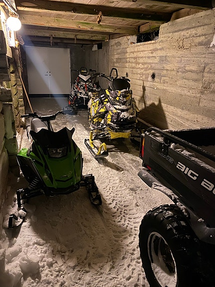 Arctic-cat 4 of 4