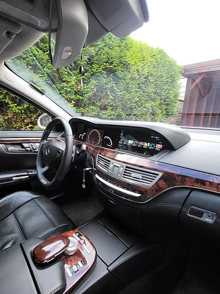 Mercedes-Benz S65 10 of 19