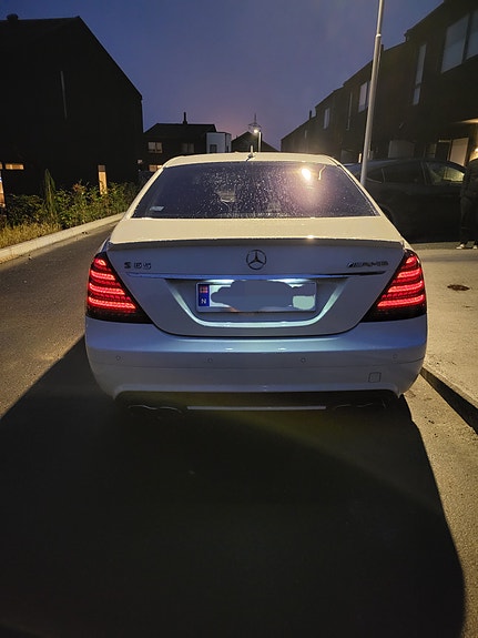 Mercedes-Benz S65 19 of 19