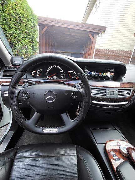 Mercedes-Benz S65 16 of 19