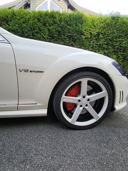 Mercedes-Benz S65 3 of 19