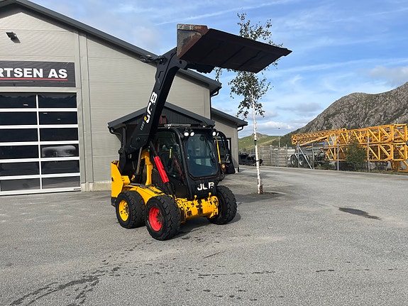 JCB 300 T4 23 of 30