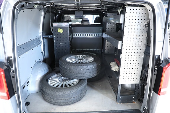 Mercedes-Benz Vito 119 9 of 29
