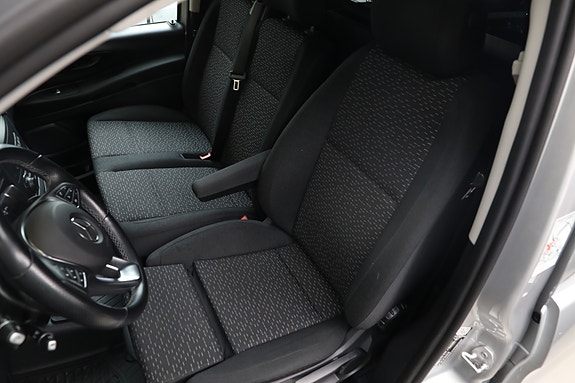 Mercedes-Benz Vito 119 21 of 29