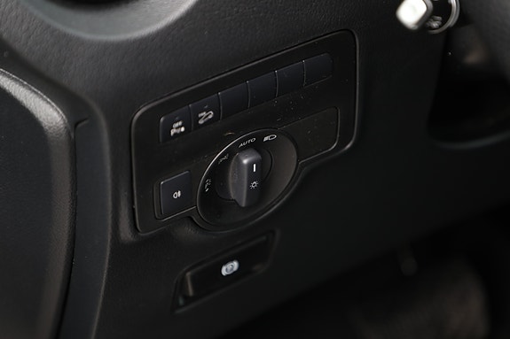 Mercedes-Benz Vito 119 19 of 29