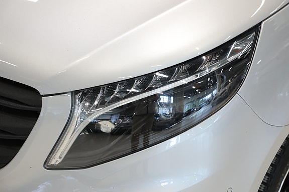 Mercedes-Benz Vito 119 8 of 29