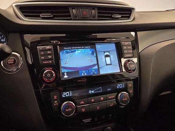 Nissan Qashqai 26 of 30
