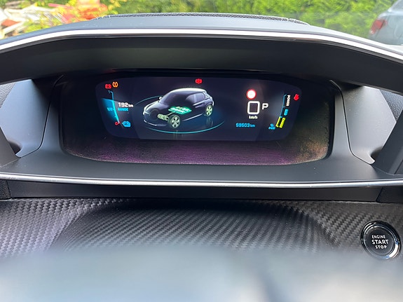 Peugeot 208 17 of 17