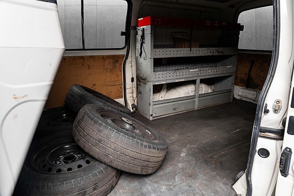 Toyota HiAce 26 of 26