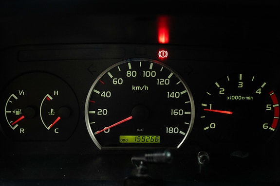 Toyota HiAce 10 of 26