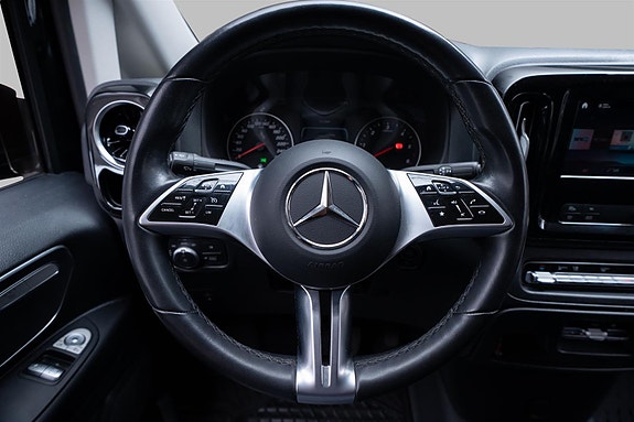 Mercedes-Benz Vito 119 21 of 30