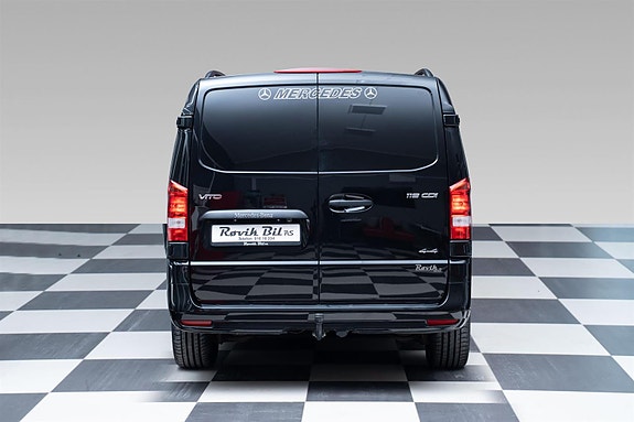 Mercedes-Benz Vito 119 13 of 30