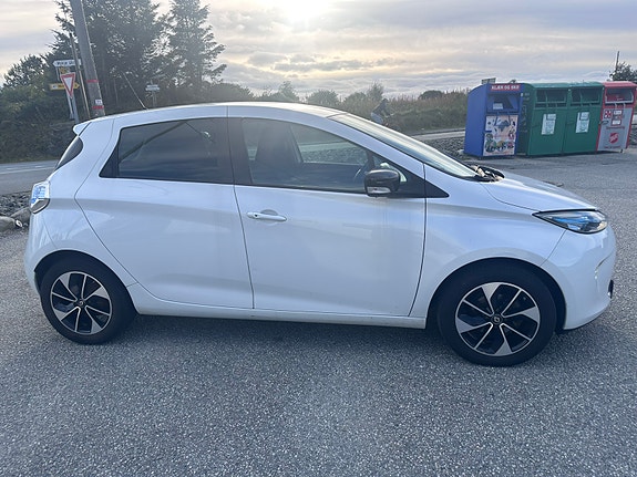 Renault Zoe 2 of 16