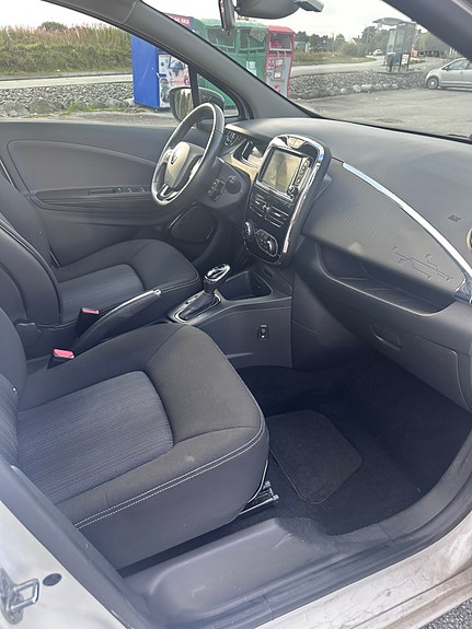 Renault Zoe 7 of 16