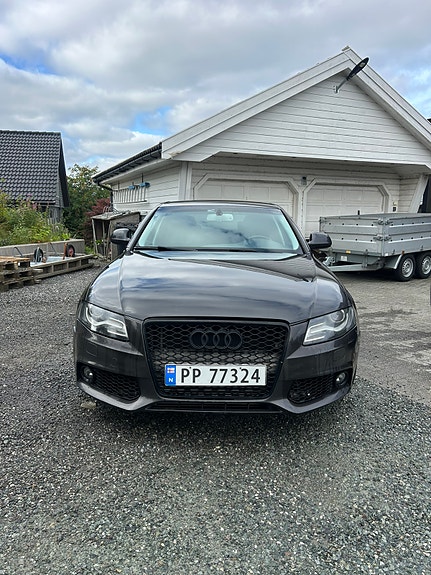 Audi A4 2 of 19
