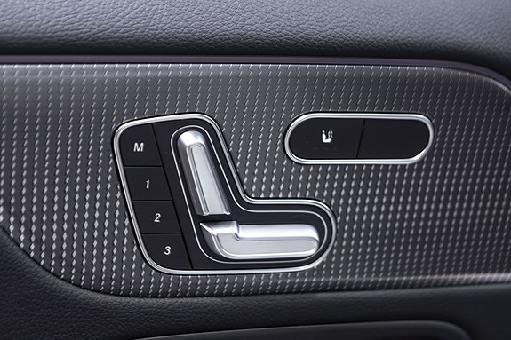 Mercedes-Benz EQA300 20 of 30