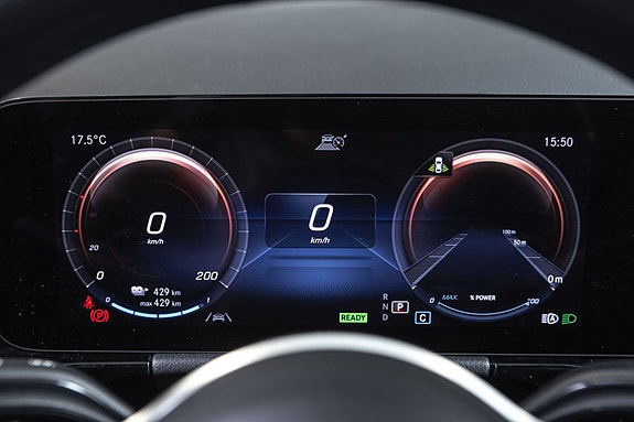 Mercedes-Benz EQA300 14 of 30